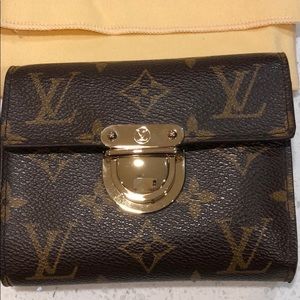 Louis Vuitton wallet Authentic